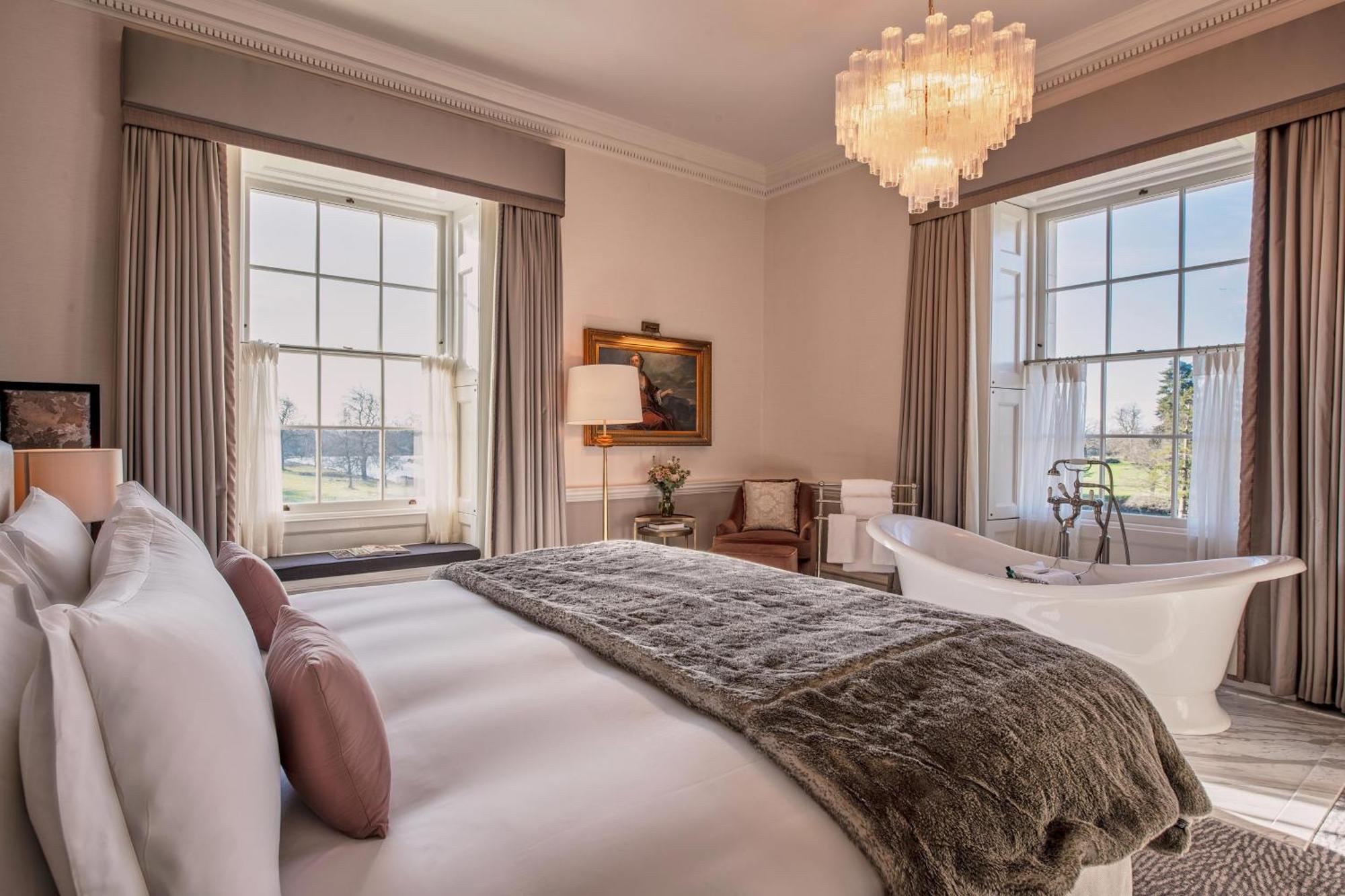 The Langley, A Luxury Collection Hotel, Buckinghamshire إيفر المظهر الخارجي الصورة